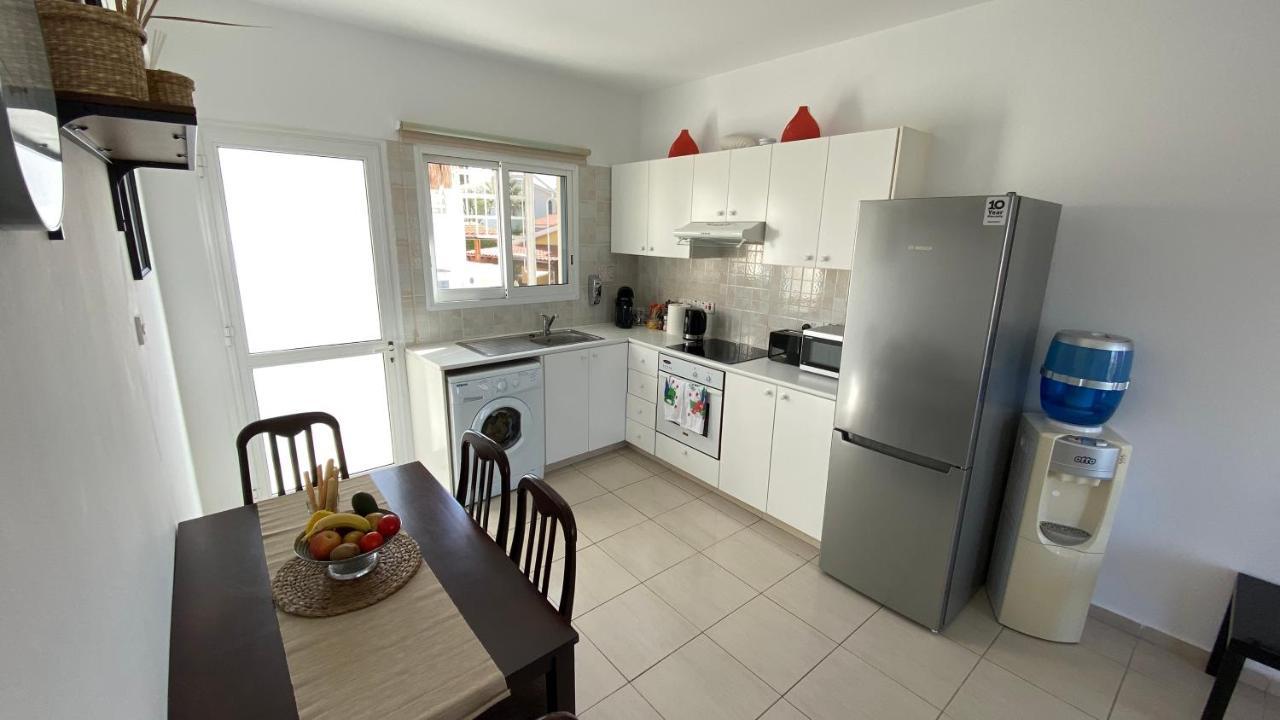 Roof Terrace & Sea View Entire Apartment 페이야 외부 사진