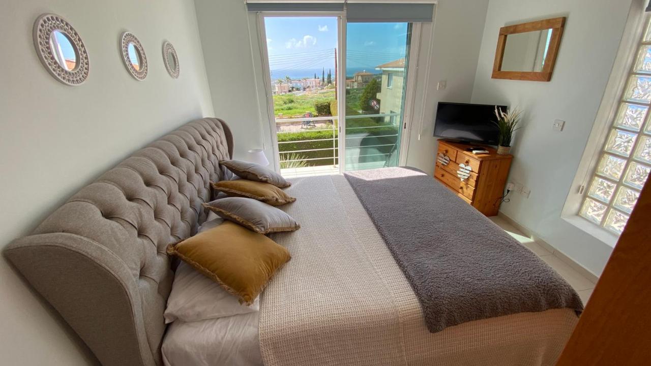Roof Terrace & Sea View Entire Apartment 페이야 외부 사진