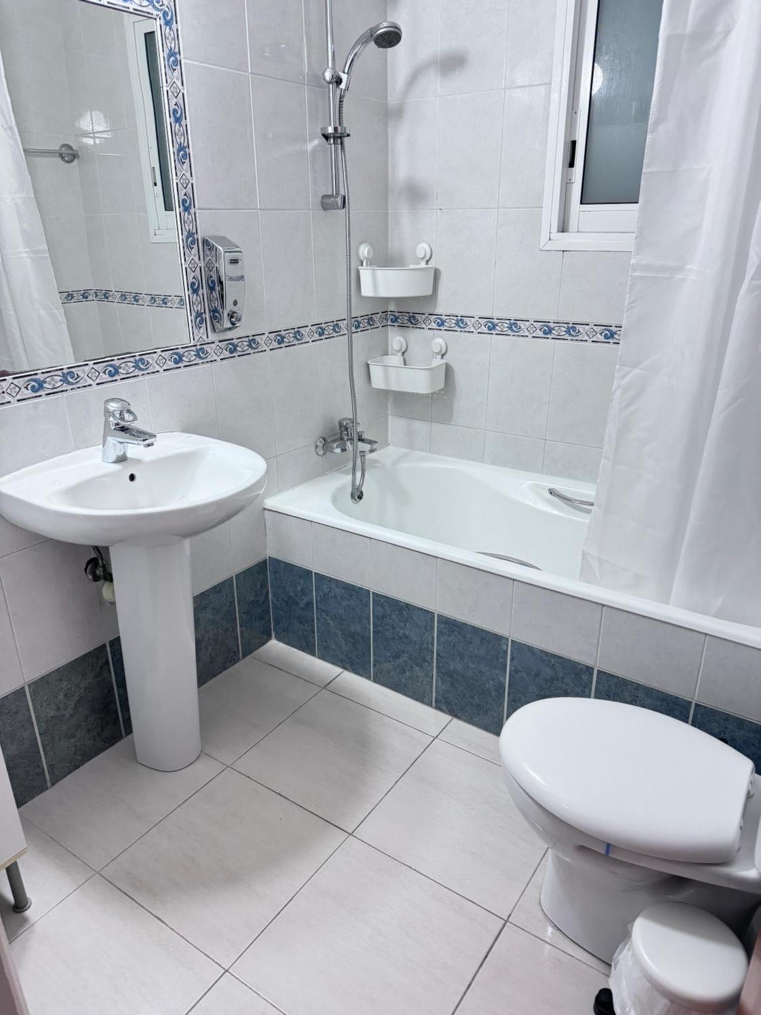 Roof Terrace & Sea View Entire Apartment 페이야 외부 사진